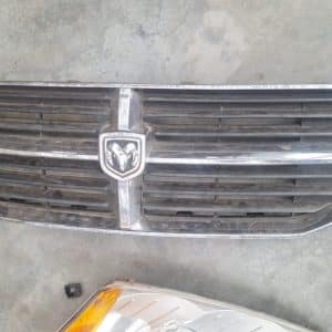 Dodge Caliber Grill Used | Affordable Dodge Spares South Africa – main product image