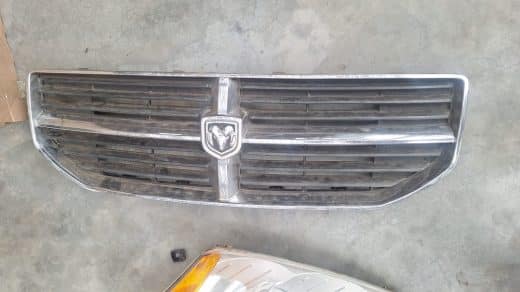 Dodge Caliber Grill Used | Affordable Dodge Spares South Africa – main product image