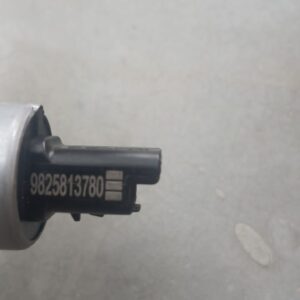Peugeot 208 308 1.2 Timing Control Solenoid Valve 9825813780 New | OEM VVT Valve South Africa – front view