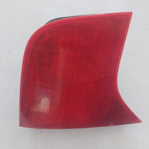 Audi A4 B7 taillight: Audi A4 B7 Right Inner Taillight Used | Brits Brothers Parts
