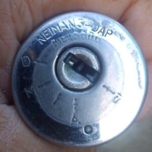 Part: Neiman Ignition barrel + electrical switch + short wiring loom Vehicle: Renault Clio 2 1.6 16V (K4M engine) | Brit