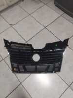 VW Passat OEM Main Grill auto part product photo